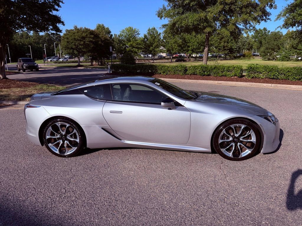 Used 2018 Lexus LC 500 Coupe w/ Performance Package RWD image 13