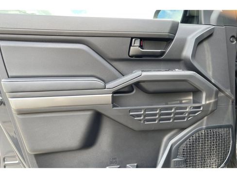 Used 2024 Toyota Tacoma SR5 image 11