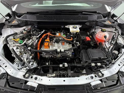 Certified 2025 Chevrolet Equinox EV LT FWD image 37