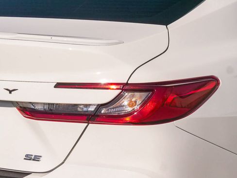 Certified 2025 Toyota Camry SE image 12