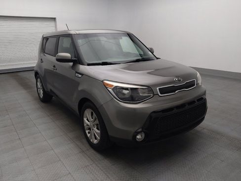 Used 2016 Kia Soul + FWD image 13