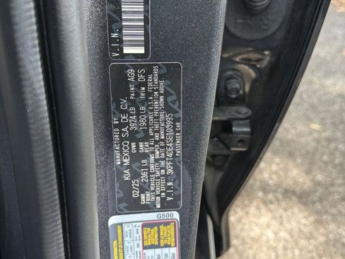 Used 2025 Kia K4 FWD image 27