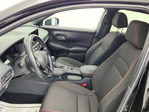 Used 2025 Honda HR-V Sport image 19