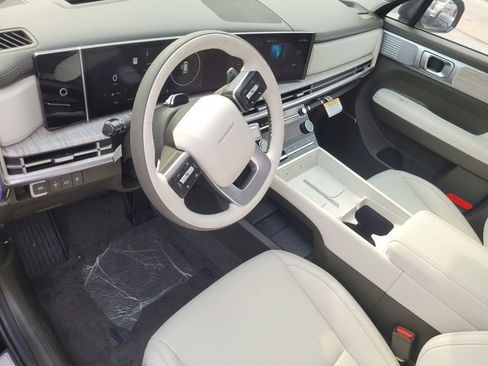 New 2025 Hyundai Santa Fe Calligraphy image 14