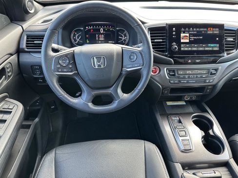 Used 2023 Honda Passport EX-L image 12
