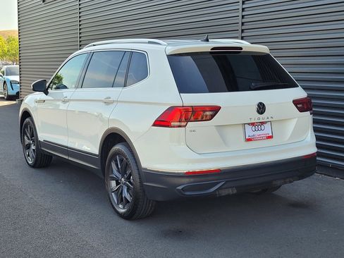 Used 2024 Volkswagen Tiguan SE FWD image 4