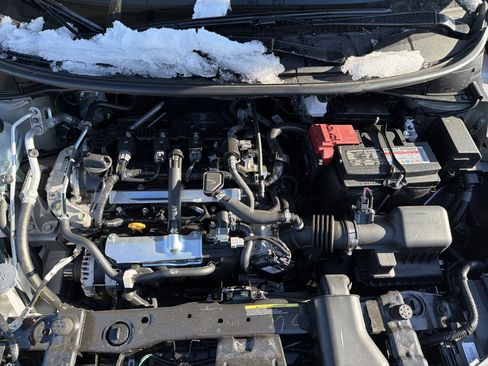 Used 2025 Nissan Versa S w/ Trunk Package image 9