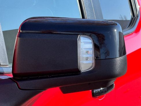 Used 2024 Chevrolet Silverado 1500 ZR2 w/ Technology Package image 52