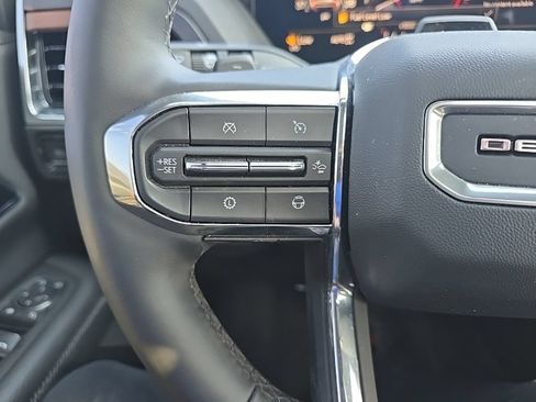 Used 2026 GMC Yukon XL Denali w/ Denali Reserve Package AWD/4WD image 25