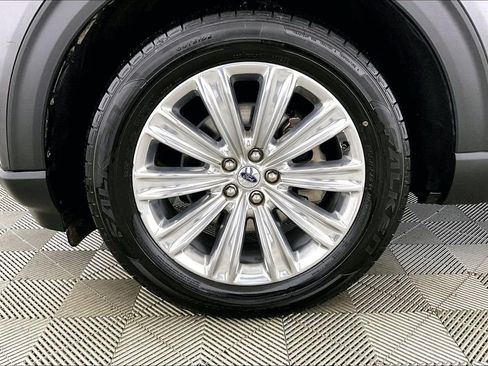 Used 2020 Ford Explorer Limited image 8