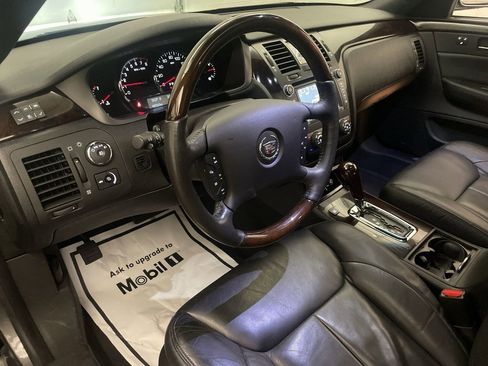 Used 2007 Cadillac DTS Performance image 4