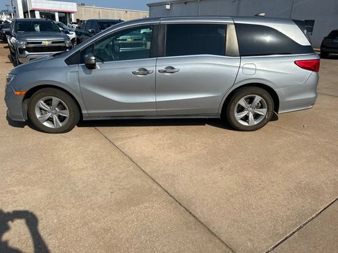 Used 2019 Honda Odyssey EX-L image 2