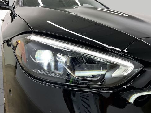 Used 2024 Mercedes-Benz C 300 4MATIC Sedan w/ Exclusive Trim Package image 27