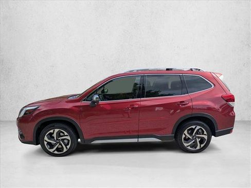 Used 2022 Subaru Forester Touring w/ Popular Package #3 AWD/4WD image 9