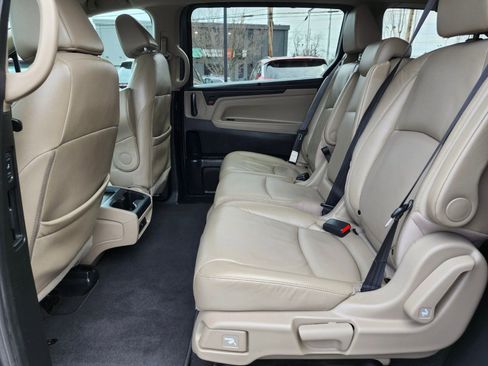 Used 2019 Honda Odyssey EX-L image 16