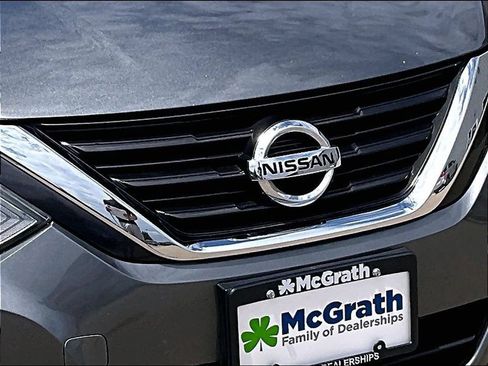 Used 2017 Nissan Altima 2.5 S w/ Power Driver Seat Package FWD image 32