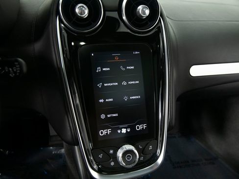 Used 2021 McLaren GT RWD image 20