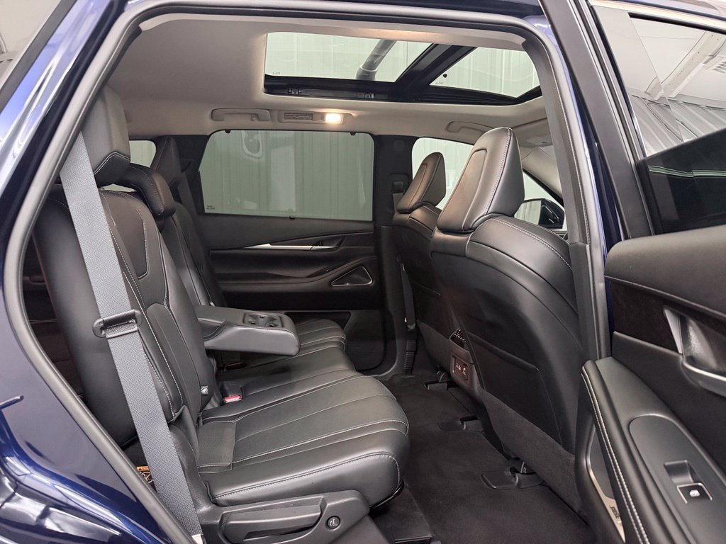 Certified 2023 INFINITI QX60 Sensory w/ Cargo Package FWD image 43