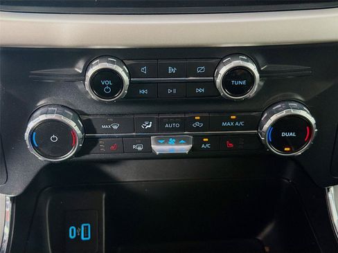 Used 2022 Ford F150 XLT w/ Equipment Group 302A High AWD/4WD image 22
