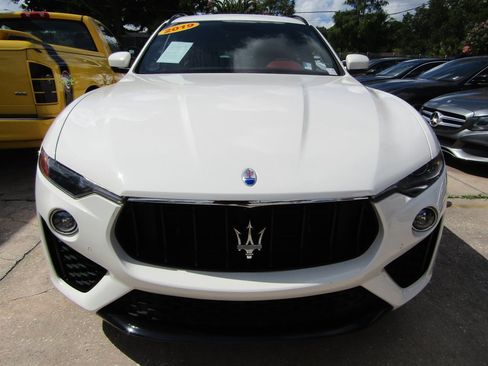 Used 2019 Maserati Levante GranSport AWD/4WD image 2