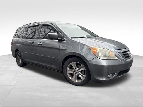 Used 2010 Honda Odyssey Touring image 1