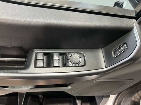 Used 2024 Ford F250 XLT image 12