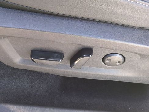 New 2025 Nissan Murano SV image 14