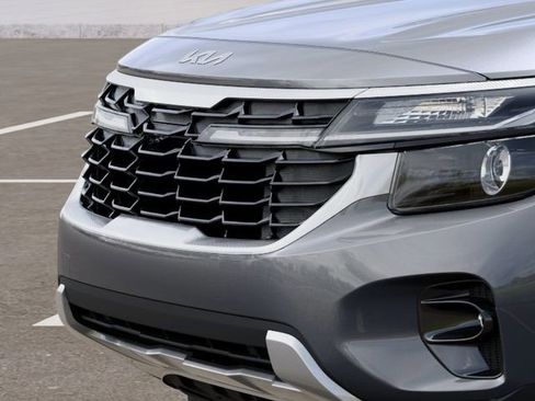 New 2026 Kia Seltos S FWD image 12