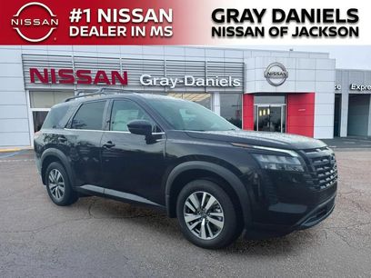 New 2026 Nissan Pathfinder SL