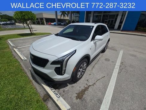 Used 2019 Cadillac XT4 Sport FWD image 2