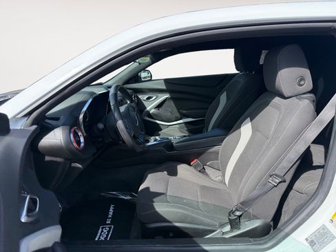 Used 2019 Chevrolet Camaro LT image 10