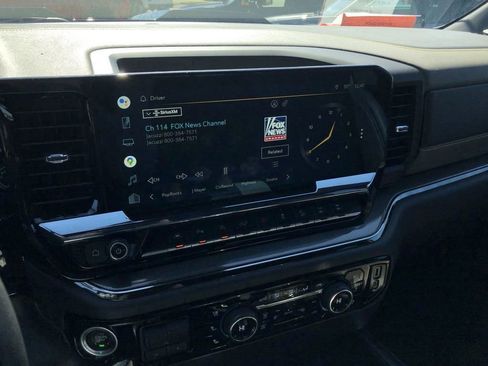 Used 2022 Chevrolet Silverado 1500 ZR2 image 19