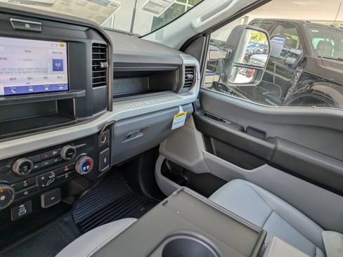 New 2026 Ford F550 2WD Regular Cab Super Duty image 19