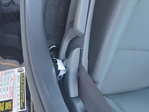 Certified 2025 Nissan Kicks Play S image 15