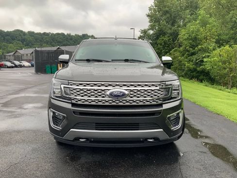 Used 2019 Ford Expedition Max Platinum AWD/4WD image 4