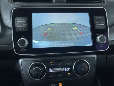 Certified 2025 Nissan Leaf S FWD image 19