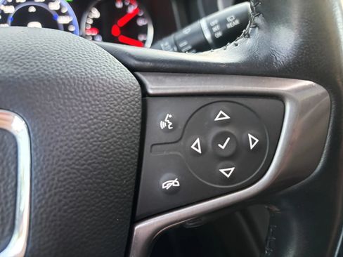 Used 2021 GMC Acadia AT4 w/ Technology Package AWD/4WD image 23