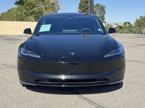 Used 2025 Tesla Model 3 Long Range RWD image 2