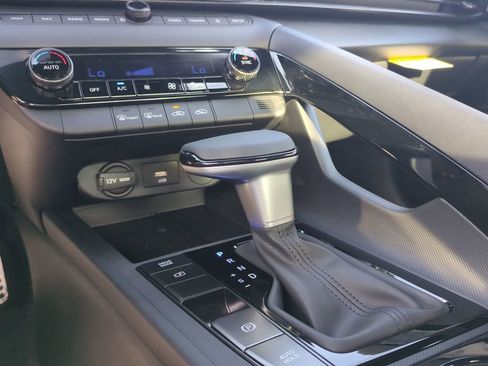 New 2026 Hyundai Elantra Sport image 20