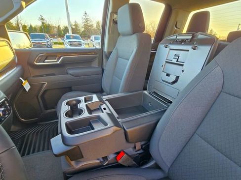 New 2026 GMC Sierra 1500 Elevation AWD/4WD image 13