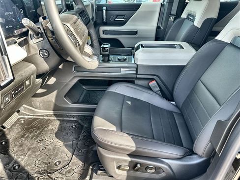 New 2026 GMC Hummer EV SUV image 24