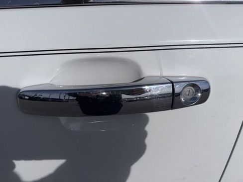 Used 2014 GMC Terrain SLT image 24