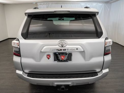 Used 2019 Toyota 4Runner SR5 RWD image 15