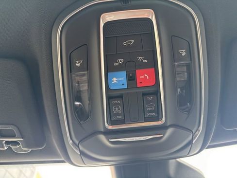 New 2026 Jeep Grand Cherokee L 4WD image 26