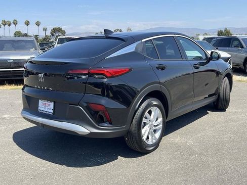 New 2026 Buick Envista Preferred image 3