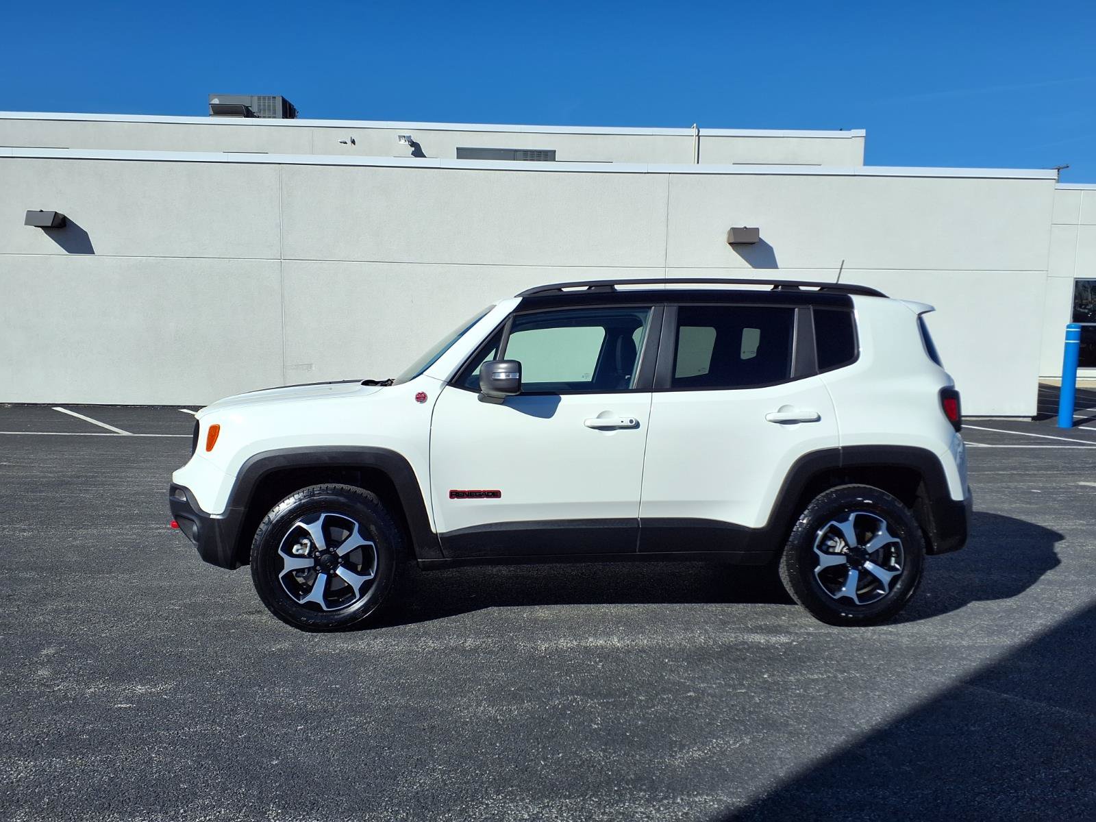 Used 2021 Jeep Renegade Trailhawk AWD/4WD image 8