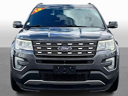 Used 2016 Ford Explorer Limited image 3