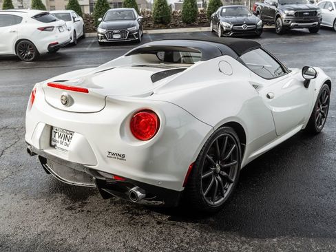 Used 2016 Alfa Romeo 4C Spider w/ Convenience Group - Spider RWD image 34