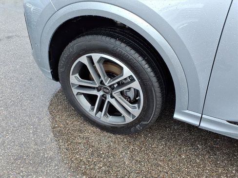Certified 2025 Audi Q5 Premium w/ Premium Plus AWD/4WD image 9
