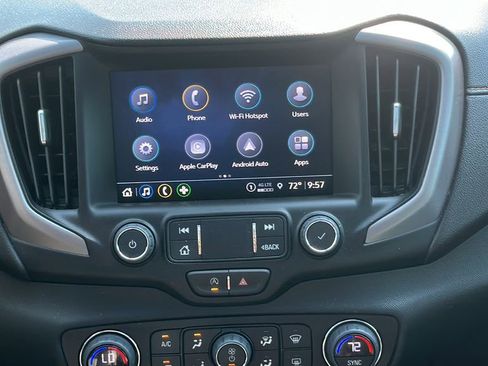 Used 2024 GMC Terrain AT4 image 17